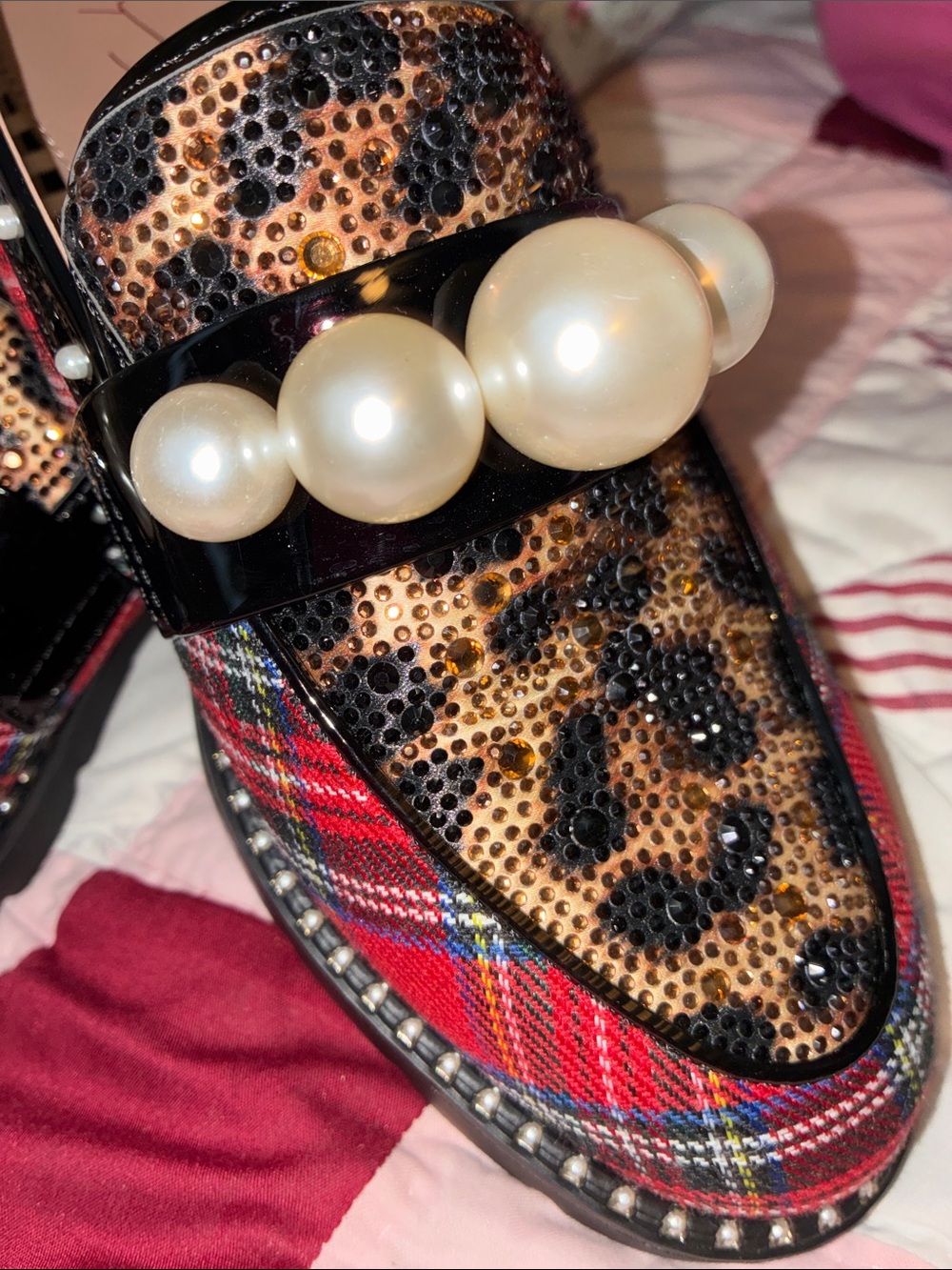 NEW Betsey Johnson Red Plaid & Leopard Print Pearl-Trim Loafers 8.5 - Picture 3 of 13